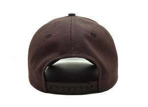 Gorra de béisbol clásica vintage de 6 paneles con ala curva Logotipo de cuero personalizado Sombrero informal Fabricante OEM de Vietnam para marca - Product Image 5