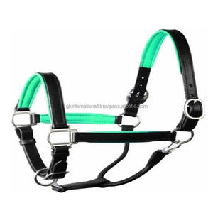 Licou de cheval en cuir fait à la main, design personnalisé, noir, marron, grain supérieur, rembourrage violet doux et double couture, licou de cheval durable - Product Image 4