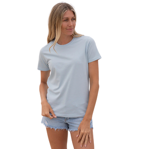 Camiseta de Manga Corta con Cuello Redondo para Mujer, Color Azul Cielo, 100% Algodón Orgánico de Lujo, Preencogido, Certificado GOTS, Ajuste Clásico, Suave y Premium - Product Image 3