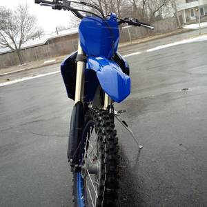 Nouvelle moto tout-terrain Yamaha YZ450F250cc – Moto de motocross – Moteur puissant - Product Image 3