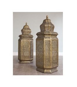 Bougeoirs en métal de qualité supérieure à la mode bougeoirs lanternes dans des tailles et des formes de couleurs personnalisées pour l'exportation depuis Inia - Product Image 5