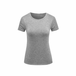 Camiseta gris de alta calidad con estampado informal de talla grande para mujer, camiseta en blanco de manga corta con cuello redondo, Camiseta de punto transpirable a precio al por mayor - Product Image 6