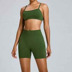 Shorts de yoga taille haute camel à l'épreuve des orteils Shorts de course à pied sans couture pour femmes - Product Image 1
