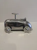 Modèle de voiture de course en aluminium poli de style Art déco, artisanat métallique, d'inspiration vintage, objet de collection, décoration de table, décoration d'intérieur, haute qualité
