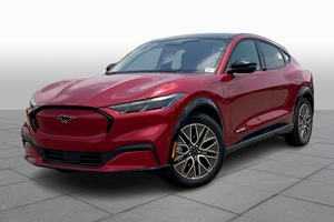 Ford Mustang Mach-E Premium Sport Utility Usado 2024 - Product Image 3