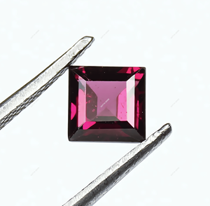 Piedras preciosas facetadas sueltas de forma cuadrada de granate rodolita natural para la fabricación de joyas certificadas de 3mm a 10mm - Product Image 3