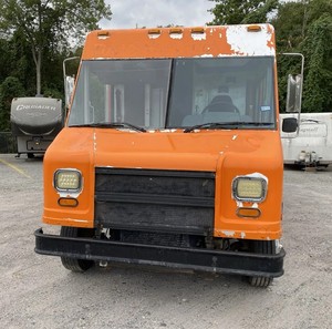 Food <b>Truck</b> <b>freightliner</b> MT45 - Product Image 1