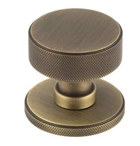 Boutons en laiton pour armoires artisanales offrant un aspect poli élégant ajoutant de la beauté aux intérieurs de chambre traditionnels - Product Image 1