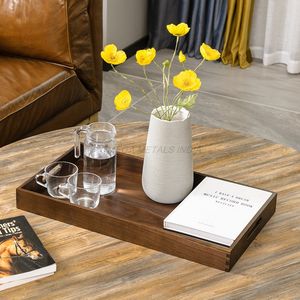 Ensemble de plateaux en bois de couleur beige douce avec forme rectangulaire et esthétique minimaliste idéal pour servir les invités - Product Image 5