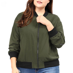 Veste de survêtement pour femme personnalisée, chaude pour l'hiver, nouveau design, respirante, tricotée, streetwear, options de couleurs personnalisées, coton uni - Product Image 3