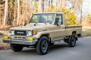 Cruiser FJ75 4x4 de 1988 (DISPONIBLE EN VERSION DIRECTION GAUCHE ET DIRECTION DROITE) - Product Image 4