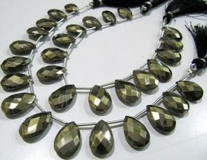 Cuentas de Pirita Natural en Forma de Pera Facetadas, Tamaño 11x16 mm, Hilo de 8 Pulgadas de Largo, Cuentas de Piedras Preciosas para la Fabricación de Joyas - Product Image 3