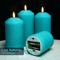 TOOWIN Lot de 4 bougies pilier bleues sans flamme, alimentées par piles avec télécommande, bougies LED vacillantes en cire véritable