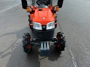 Tracteur compact Kubota B1121, 13 CV, diesel, tracteur de jardin haute productivité, machines agricoles avec prise de force et attelage 3 points - Product Image 6