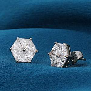 Venta caliente 925 plata esterlina 14K oro blanco Hexagonal Stud pendientes estilo Hip Hop para hombres - Product Image 3