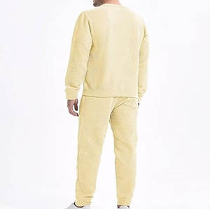 ชุดวอร์มผ้าฟลีซแบบมีฮู้ด ซิปหน้า สำหรับผู้ชายและผู้หญิง ขายส่ง ชุดสองชิ้น เสื้อแจ็คเก็ตและกางเกงขายาว สำหรับฤดูหนาว เหมาะสำหรับการเดินเล่น - Product Image 3