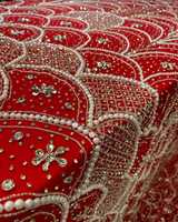Tissu en maille brodé à la main en gros avec perles, paillettes et strass de luxe pour la confection de robes de soirée et de robes de créateurs