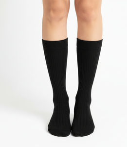 Chaussettes longues pour femmes Aura Motion, coton riche, respirantes, extensibles, coupe régulière, multicolores, confort essentiel - Product Image 1