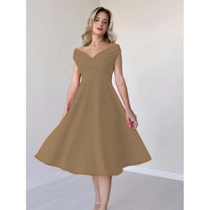 Robe en crêpe à manches courtes et col croisé pour femme avec jupe à volants, 18718 - Café au lait - Product Image 3