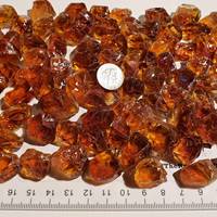 Kuarsa Citrine Madeira Alami Bentuk Bebas Kasar Oranye Batu Semi Mulia Batu Kelahiran November untuk Pembuatan Perhiasan Harga Pabrik Pemasok