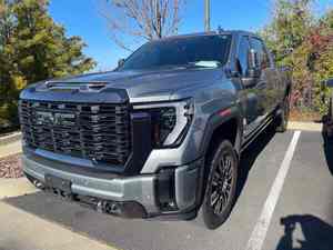 GMC Sierra 2500 Denali Ultimate DOUBLE CABINE PICK-UP d'occasion en excellent état - Product Image 2