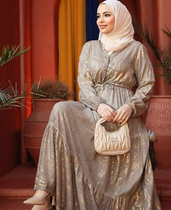 USA Unique Floral Imprimé Abaya Styles avec beau correspondant Hijab et ceinture sur mesure Designs en gros - Product Image 3