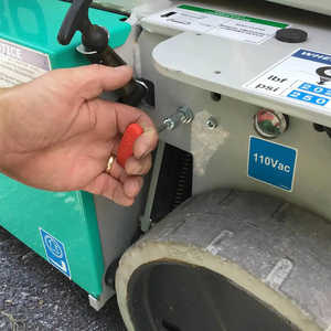 Plateforme élévatrice à ciseaux électrique Imer IM 47, produit de qualité supérieure - Product Image 1