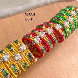 Nueva llegada 2024 diseñador Meenakari Ganey patrón de pavo real brazaletes multicolores con trabajo Moti para boda, Barat , Sangeet Wear - Product Image 6