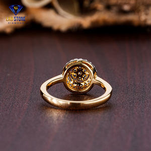 Lab-Stone Party Wear Bague en diamant 0.526 TDW Diamant taille ronde Or jaune Couleur EF-VS - Product Image 4