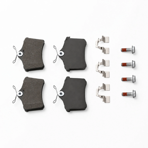 Pastillas de freno cerámicas para Renault Megane Clio OEM 440600295R Repuestos de auto compatibles con Dacia Duster Logan - Product Image 1
