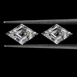 Bijoux élégants de créateur personnalisés de forme fantaisie unique en diamant cultivé en laboratoire taillé en losange pour elle-bagues en diamant CVD certifiées IGI - Product Image 3