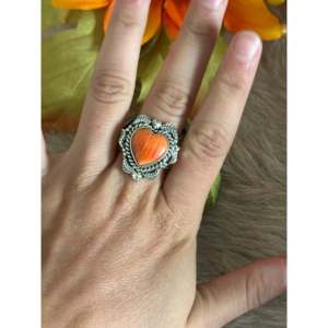 Bague ajustable en argent sterling avec coquille d'ormeau turquoise faite à la main du sud-ouest, style bohème en forme de cœur - Product Image 2
