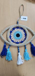 Atrapasueños Hecho a Mano DAFNI con Forma de Ojo y Borlas Azules y Blancas, Modelo 381, Decoración para Colgar en la Pared, de Estambul - Product Image 2