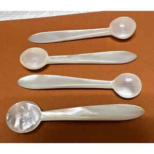 Élégance artisanale-Cuillère perlée de qualité supérieure Vaisselle sophistiquée - Product Image 2