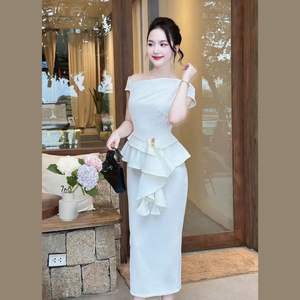 Chic Pencil <b>Skirt</b> and Off-Shoulder Top Set - Ideal for Young Professionals Embracing a Modern Look - Product Image 4