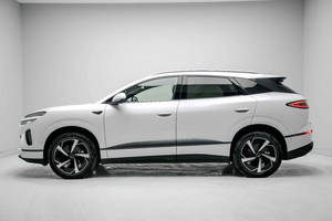 รถ SUV ไฟฟ้าสุดหรู Sealion 06 รุ่นปี 2025 สีขาว ไมล์ 0 กม./ชม. ราคาคุ้มค่า พร้อมระบบนำทาง รุ่น Build Dreams Plus ขับเคลื่อนล้อหลัง - Product Image 5