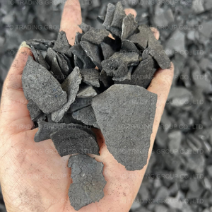 Charbon de noix de coco (morceaux brisés) pour la production de briquettes et de charbon à chicha, sacs de 10 à 20 kg, origine Vietnam - Product Image 2