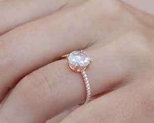 Anillo de compromiso de oro amarillo antiguo con diamante cultivado en laboratorio de corte rosa redondo de 1.55 quilates con pavé, estilo vintage, regalo de joyería de diamantes - Product Image 2