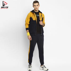 Ensemble de survêtement polaire color block personnalisé en gros avec logo de marque privée, comprenant un sweat à capuche zippé et un pantalon de survêtement pour homme - Product Image 2