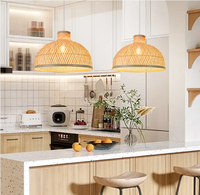 Lampe suspendue en bambou LED moderne, vente chaude, abat-jour en osier pour la décoration de la maison, éclairage de plafond carré pour le salon