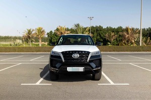 Toyota Fortuner SUV Gasolina FWD, Vehículo de Alta Calidad, 5 Plazas, Volante a la Izquierda, Sin Accidentes - Product Image 6