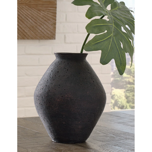 Vente en gros de nouveaux vases à fleurs élégants en métal personnalisés Vase de table en fer pour la décoration de mariage Accent pour la maison - Product Image 2