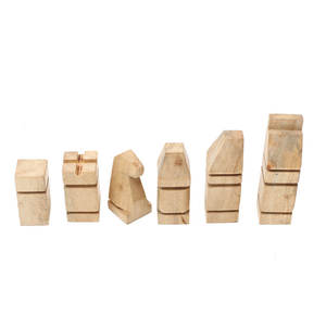 Élégant jeu d'échecs vintage en bois, jeu de stratégie classique, jeu artisanal, défi mental, divertissement familial, compétences - Product Image 2