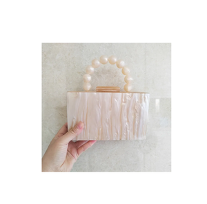 Bolso de mano creativo de resina de lujo, bolso de mano atractivo hecho a mano para mujer, color personalizado - Product Image 3