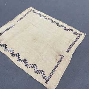 พรมขนาด 3.2x3.8 ฟุต, พรมตุรกีโบราณ, พรมขนสัตว์ลายสัตว์สีขาวน้ำเงิน - Product Image 2