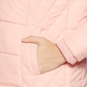 Chaqueta acolchada de invierno de estilo alto de gran oferta de fabricante profesional, chaqueta acolchada estampada de alta calidad personalizada transpirable para mujer - Product Image 5