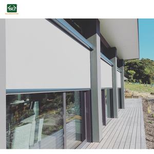 Stores roulants d'extérieur à glissière approuvés CE Écrans de terrasse automatiques Toit rétractable Stores motorisés, stores et volets - Product Image 2