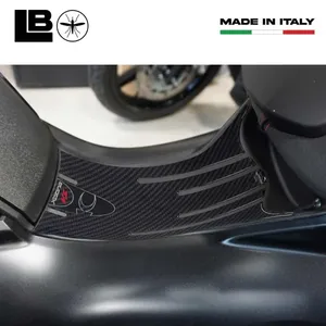 Adesivi Protettivi 3D in Resina per Poggiapiedi Compatibili con Kymco Xciting VS 400 2023-24 - Product Image 3