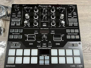 Ofertas en Continuo de Good Choices: Mezclador Profesional de 2 Canales Pioneer DJM-S9 Original para Serato DJ - Product Image 5