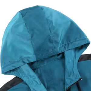 Chaqueta Softshell para Hombre con Capucha y Logotipo Frontal, Cómoda, de Alta Calidad, Ecológica, Transpirable, Informal, para Invierno, Aire Libre y Uso Diario - Product Image 5